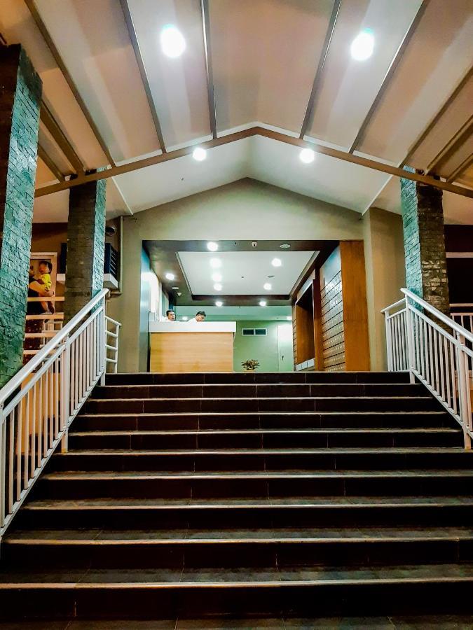 Ania Rooms@Amani Grand Residences Near Airport Lapu-Lapu City Bagian luar foto