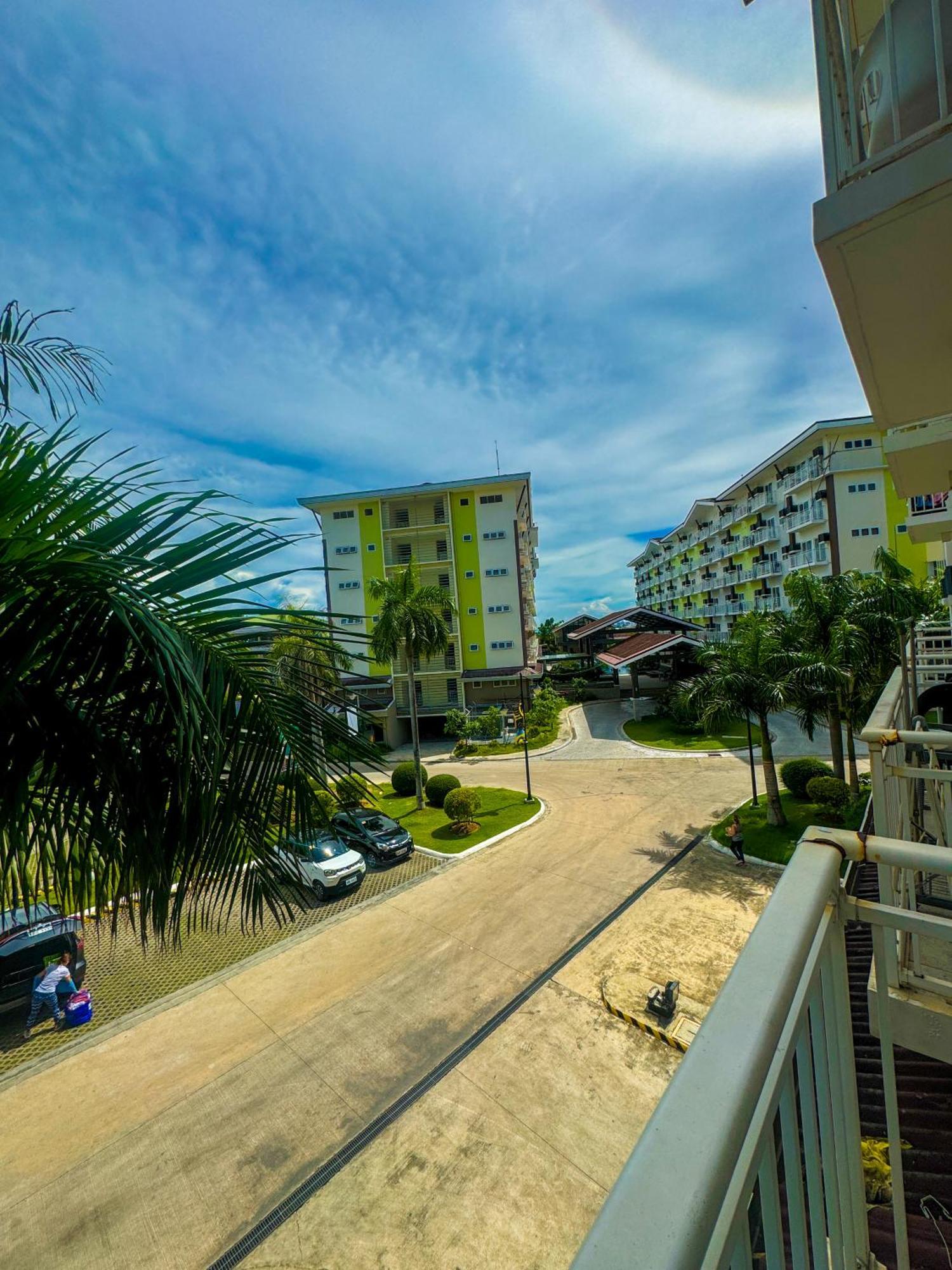 Ania Rooms@Amani Grand Residences Near Airport Lapu-Lapu City Bagian luar foto