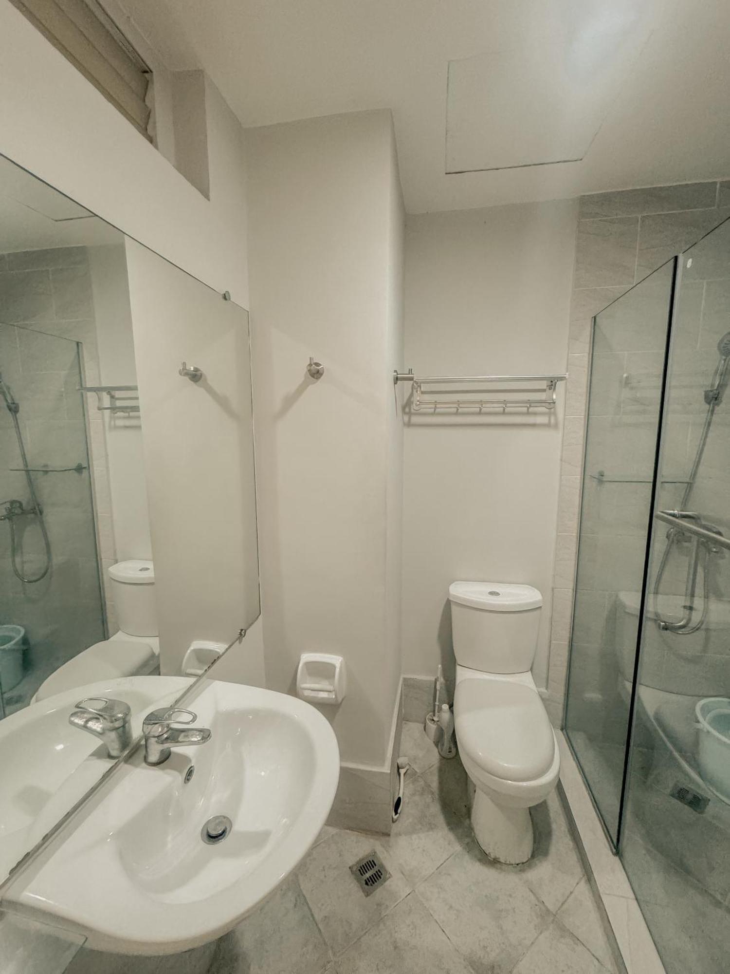 Ania Rooms@Amani Grand Residences Near Airport Lapu-Lapu City Bagian luar foto